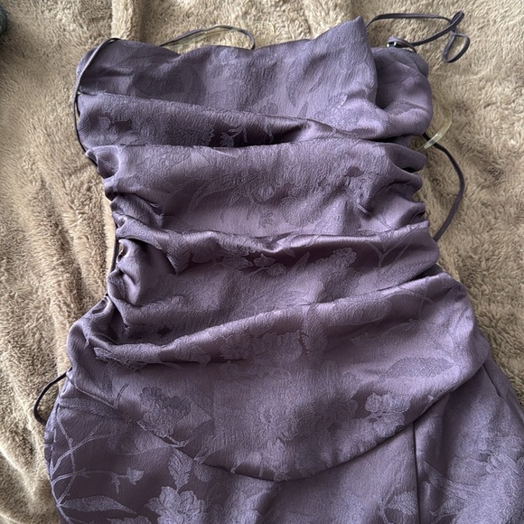 HOUSE OF CB MELIA CORSET DRESS - Picture 4 of 4